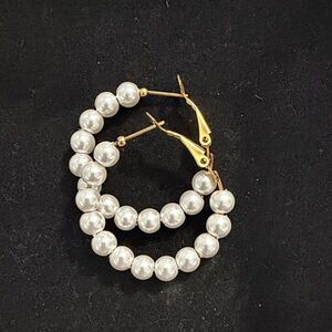 Chic Gold and Faux Pearl Hoop Earrings
